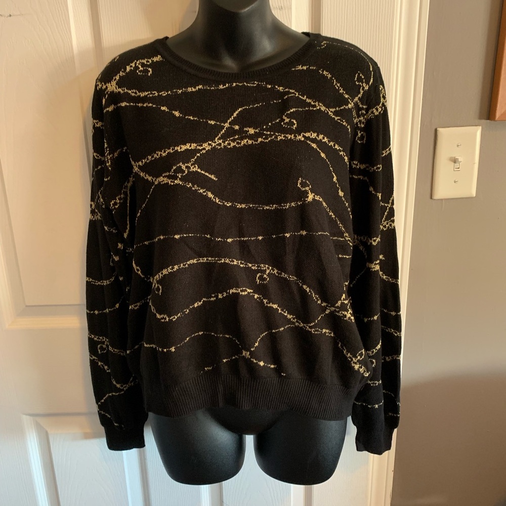 Jaclyn Smith Black and Gold Sweater Large